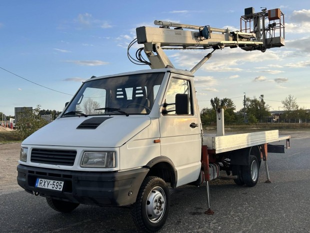 IVECO 35 Daily 35-10 C 35-8 Emelkosaras 18m