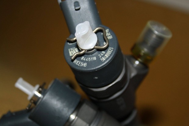 IVECO 3.0HPI Porlaszt� 0445110248 0986435163 504088823 504380117