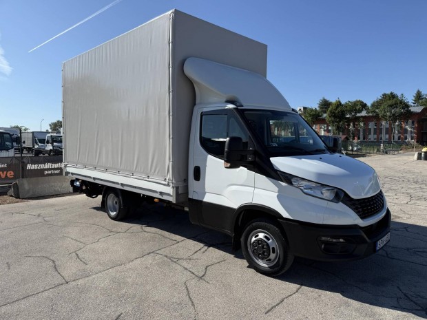 IVECO Daily 35C18 4.4m ponyva+emelőfal.duplaker...