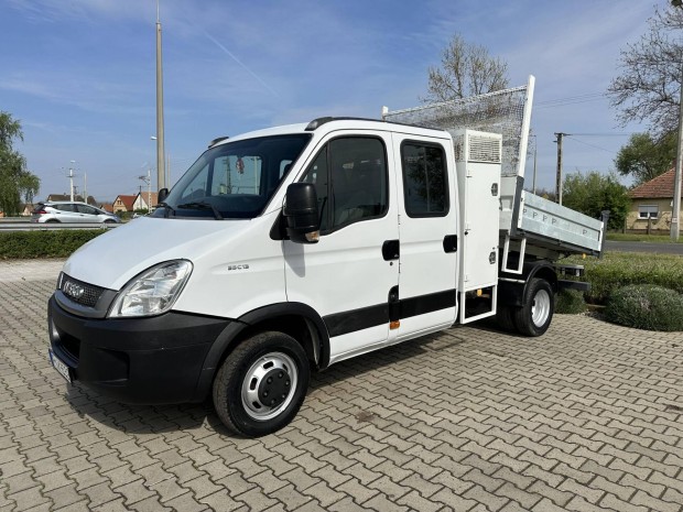 IVECO Daily 35 C 13 D 3450 Darus. billen�plat�s!!