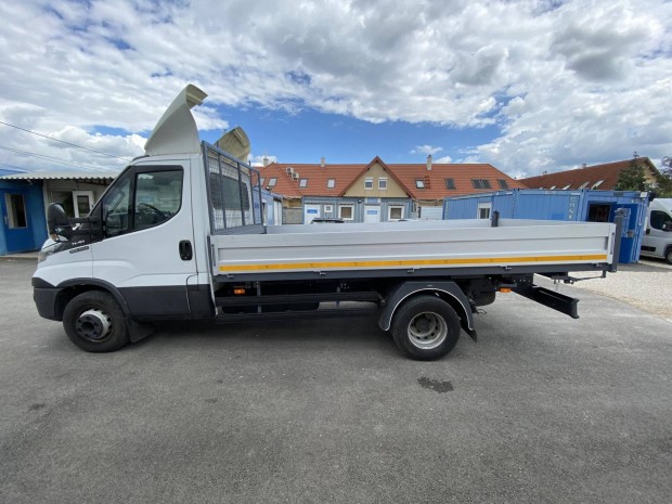 IVECO Daily 35 C 18 4100 plats