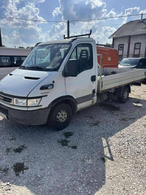 IVECO Daily 35 S 10 3000