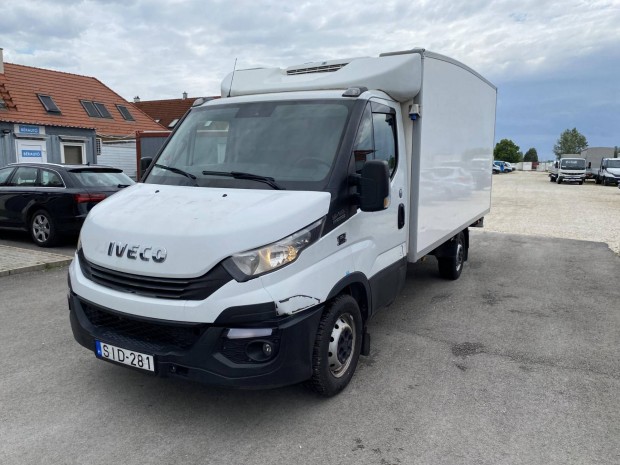 IVECO Daily 35 S 12 3750 H�t�s doboz