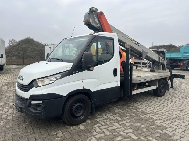 IVECO Daily 35 S 15 3450 20m-es emelkosaras
