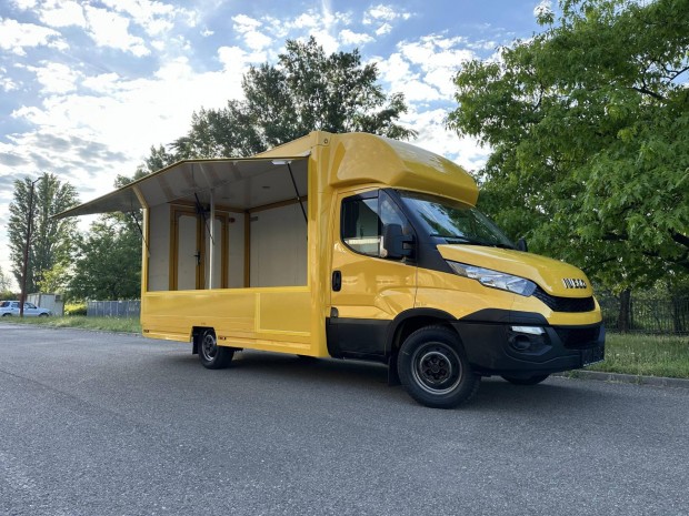 IVECO Daily Food Truck Büfékocsi ALAP Jármű
