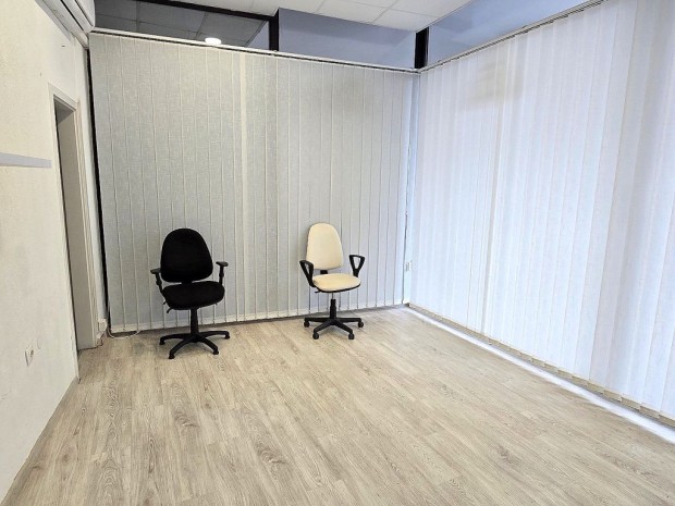 IV. Kerlet, rpd t utca, 20 m2-es, zlethelyisg utcai bejrattal