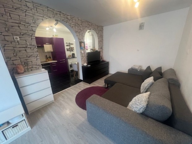 IV. Ker�let, Baross utca, 43 m2-es, t�rsash�zi lak�s, 1+1 szob�s