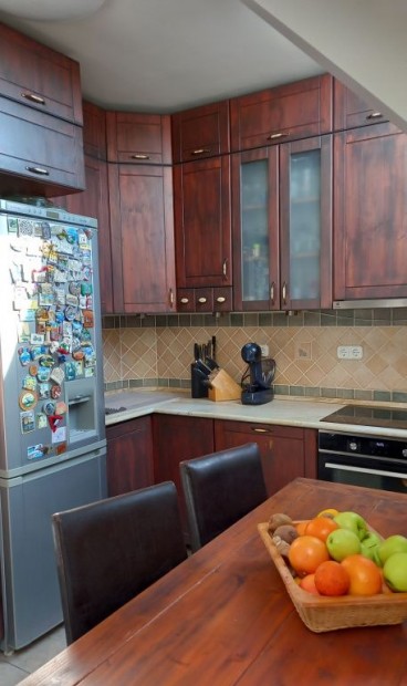 IV. Ker�let, K�rolyi Istv�n utca, 80 m2-es, t�rsash�zi lak�s, 3+1