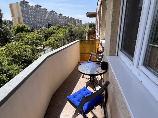 IV. Kerlet, Vztorony mellett, 42 m2-es, 3. emeleti, trsashzi laks