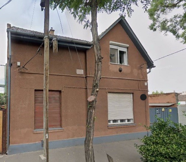 IV. ker�letben 40nm-es t�rsash�zi lak�s