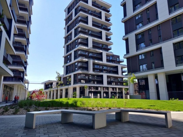 IV. ker�leti elad� t�gla t�rsash�zi lak�s