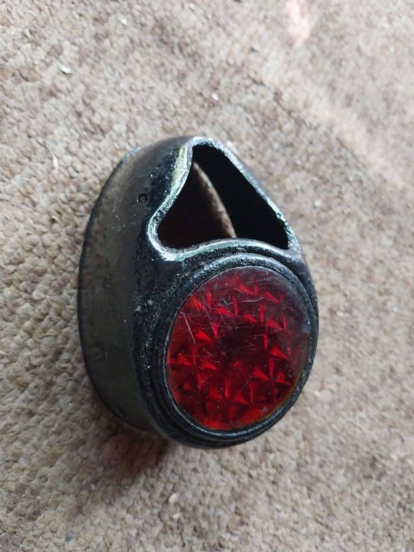 IZS 350 49 56 Ural M72 veterán motor hátsó lámpa búra Függőben