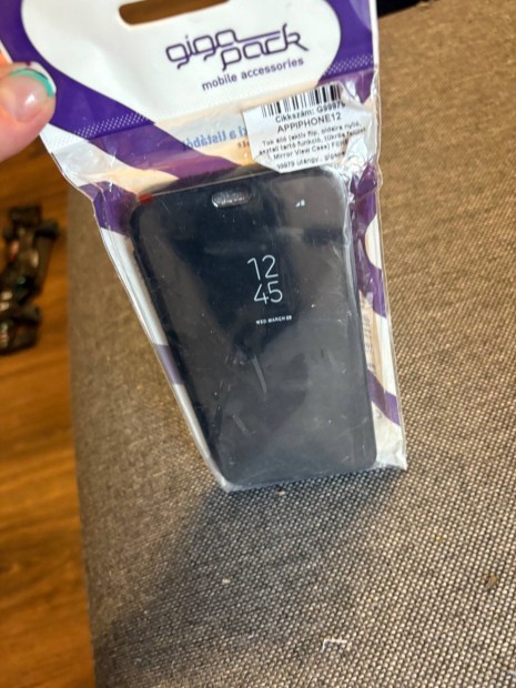 I Phone 12 tok