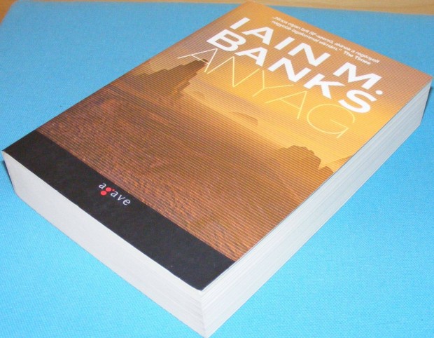 Iain M. Banks Anyag