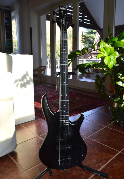 Ibanez Gio Mikro rvidskls basszusgitr