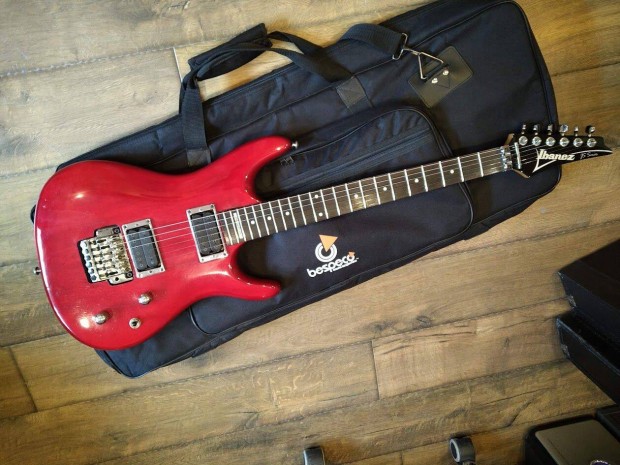 Ibanez JS - 100 Elektromos Gitár (Joes stariani Signature)