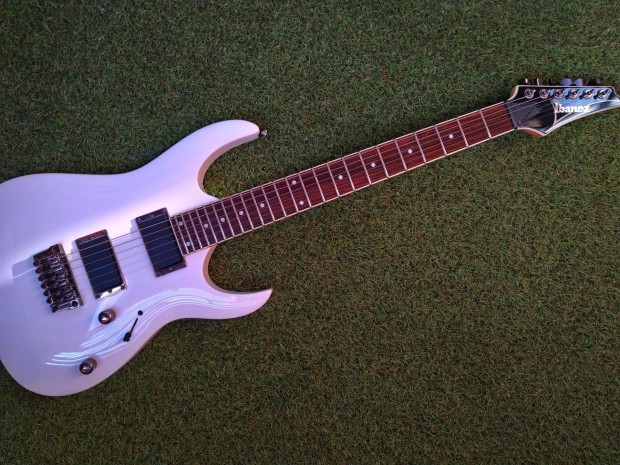 Ibanez RGA32 Elektromos Gitár