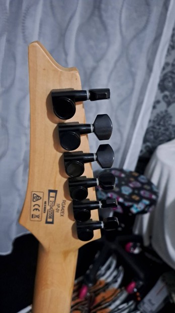Ibanez elektromos gitár
