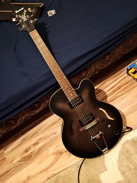 Ibanez jazz gitr (j!!)