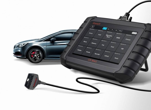 Icarsoft CR Max Profi univerzális magyar nyelvű diagnosztika