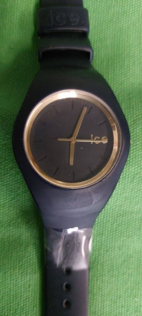 Ice-Watch Karra Ice Glam S sttkk