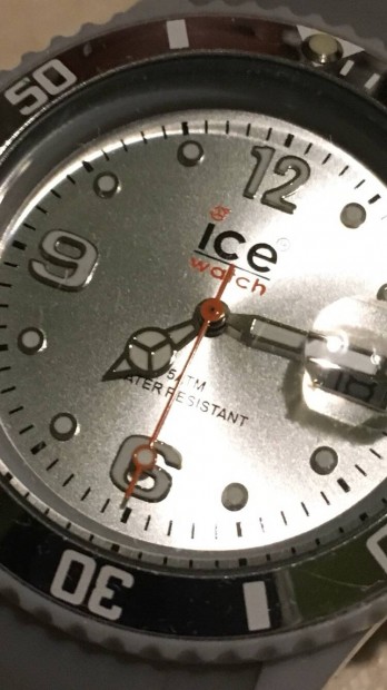 Ice watch karra