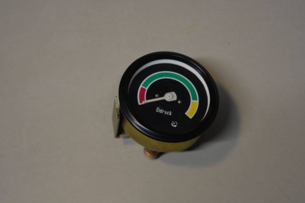 Ifa Robur Multicar �j olaj nyom�s m�r� �ra olajnyom�s m�szer traktor