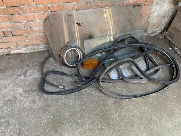 Ifa W50 alkatr�szek