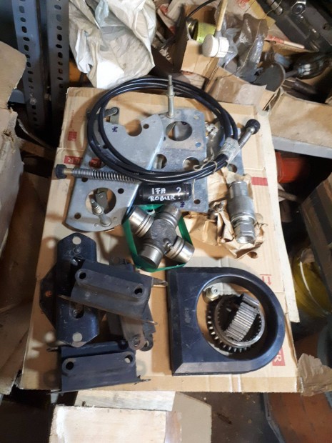 Ifa alkatr�sz�j elad� !