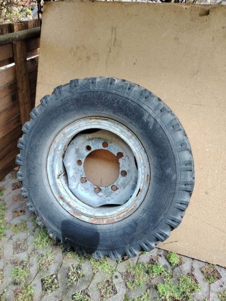 Ifa p�tkocsi felnik �s ker�k elad�k!