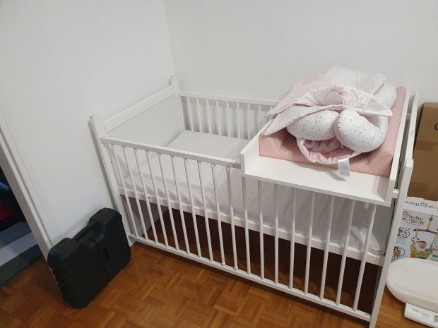 Ifj�s�gi �ggy� alak�that� baba�gy