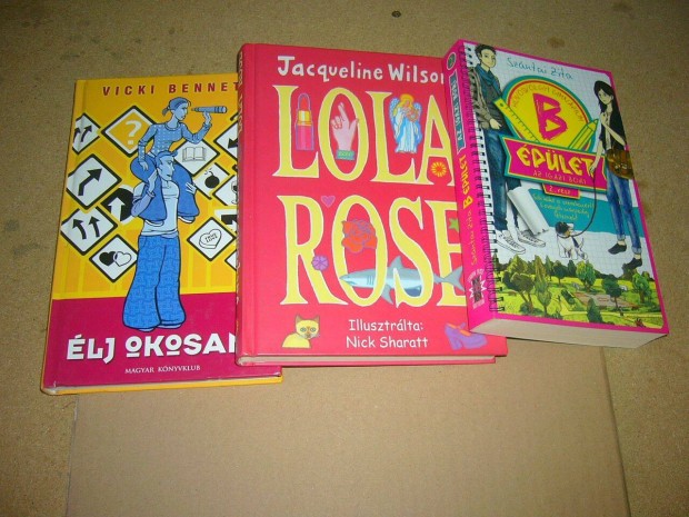 Ifjúsági könyvek - Szántai Zita, Jacqueline Wilson, Vicki Bennett 3 db