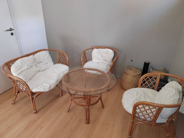 Igazi rattan lgarnitra