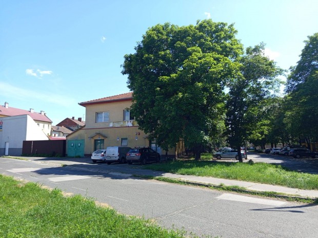 Igényeihez igazodó irodák a Szinvapark mellett kiadók !