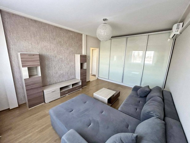 Ig�nyes, Azonnal K�lt�zhet� Lak�s Kiad� Ny�regyh�z�n Kor�nyi Frigyes