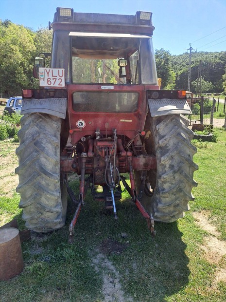 Ih 856 XL traktor