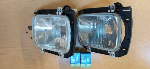 Ikarus 1 pr fnyszr Hella 400 tip.+ H4 izz