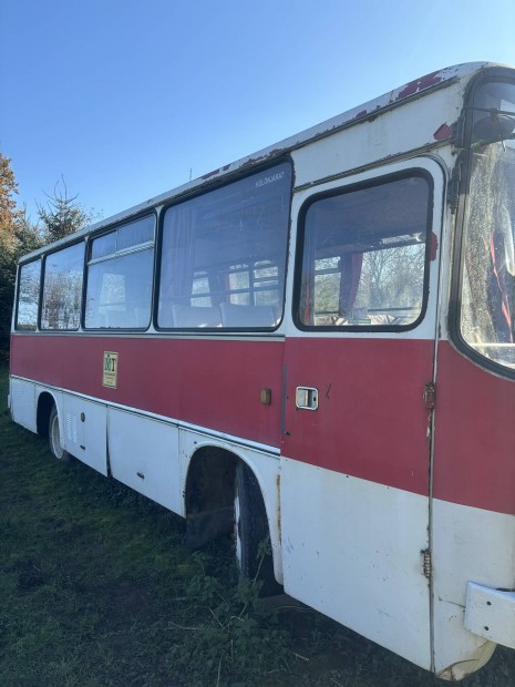 Ikarus 211 busz, Ifa motor vlt hidak alkatrsznek egyben