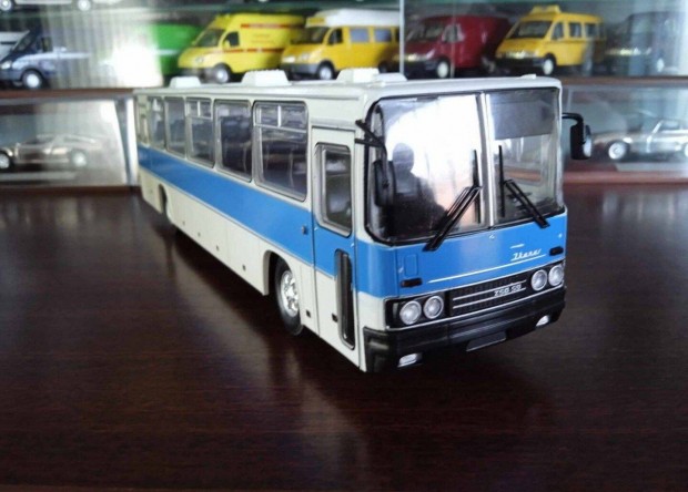 Ikarus 250 kk "Szovjet Autobusz" kisbusz modell 1/43 Elad