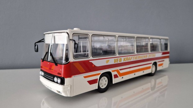 Ikarus 256 1:43 1/43 Premium Classixxs busz modell