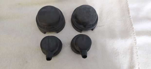 Ikarus 435 400 els� l�mp�k �j porv�d� gumi szett