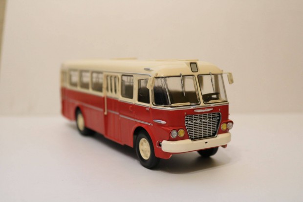 Ikarus 620 Premium Classixxs modell 1:43