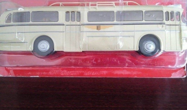 Ikarus 66 "Hachette" kisauto modell 1/43 Elad