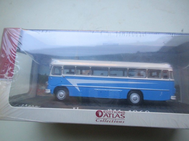 Ikarusz 311-es 1960-as kismétetű buszmakett