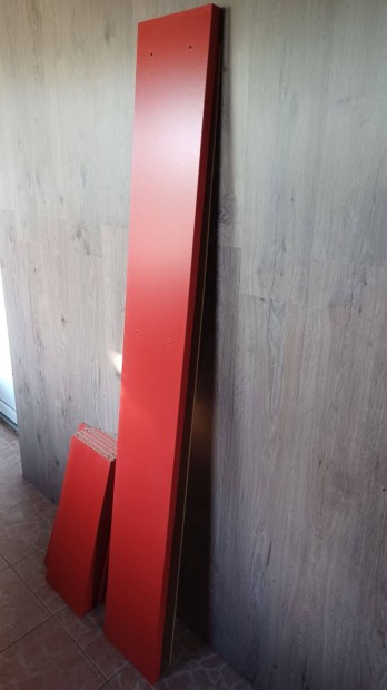 Ikea Finnby piros knyvespolc 1806024 cm