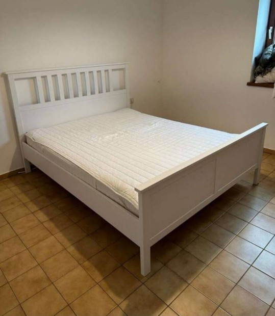Ikea Hemnes franciaágy 160*200, + Leirsund rácsok, Matrand matrac