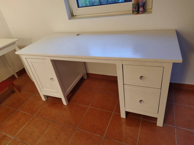 Ikea Hemnes rasztal 