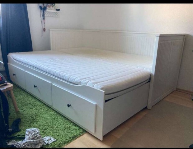 Ikea Hemnes kanapgy 2 db. habszivacs matraccal 1 ves, j szria 