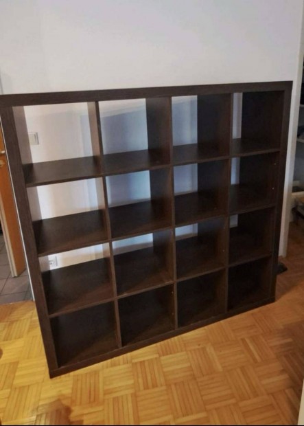 Ikea Kallax 4*4-es polcok (barna s fehr)