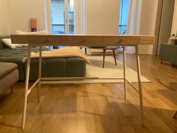 Ikea Lillasen bambusz rasztal